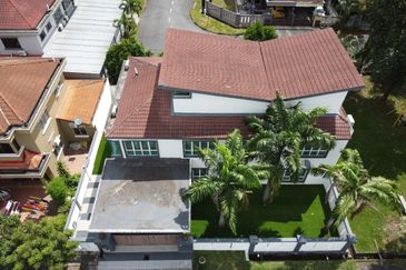 [ZERO LOT UNIT] Bungalow @ Taman Saujana Klang 