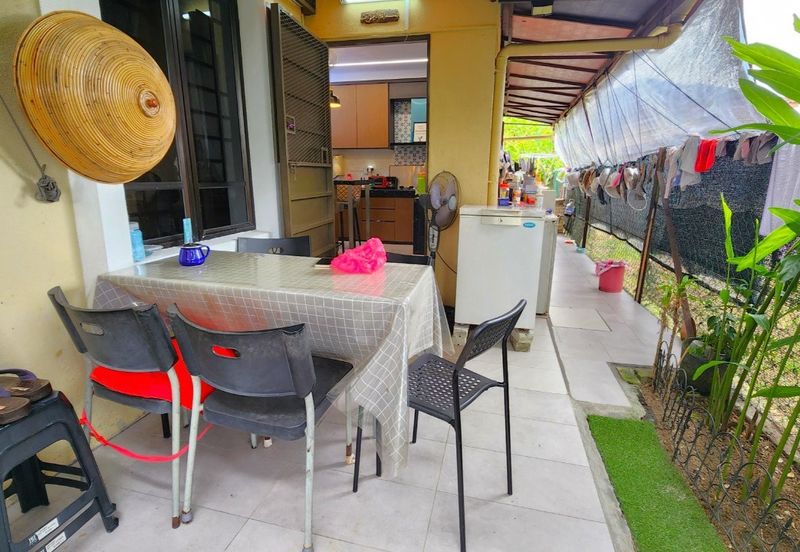 FreeHold ! Bumi Lot !! Bungalow @ Villa Bestari Gombak
