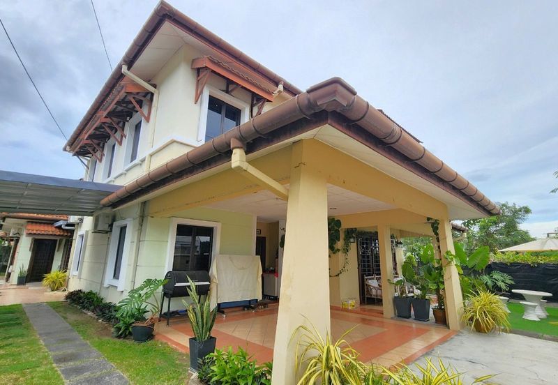 FreeHold ! Bumi Lot !! Bungalow @ Villa Bestari Gombak
