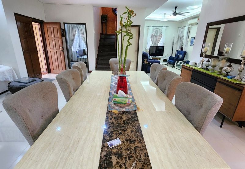 FreeHold ! Bumi Lot !! Bungalow @ Villa Bestari Gombak