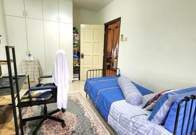 FreeHold ! Bumi Lot !! Bungalow @ Villa Bestari Gombak