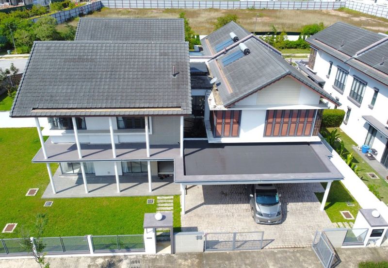 Tiana Elmina Gardens