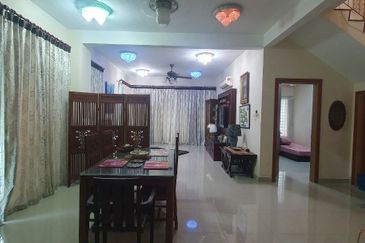 [Corner Lot] Double Storey House @ Putrajaya