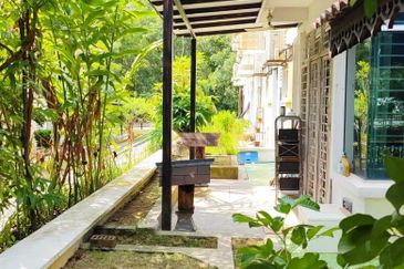 [Corner Lot] Double Storey House @ Putrajaya