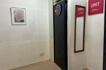 FREEHOLD ! Pangsapuri Seri Mutiara Putra Height 