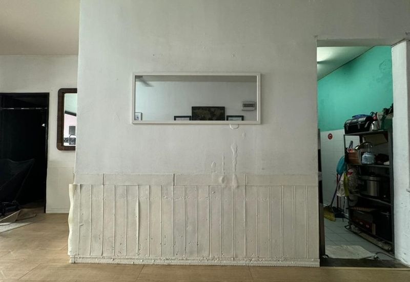 FREEHOLD ! Pangsapuri Seri Mutiara Putra Height 