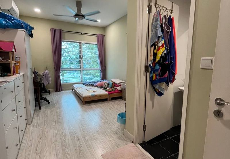 5 Min Drive to Gutrie ! Double Storey House @ Jalan Elektron U16 Denai Alam