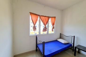 Near LRT Putra Height !! Apartment Sri Saujana @ Bandar Saujana Putra