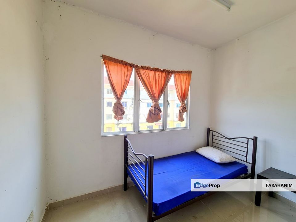 Near LRT Putra Height !! Apartment Sri Saujana @ Bandar Saujana Putra, Selangor, Jenjarom