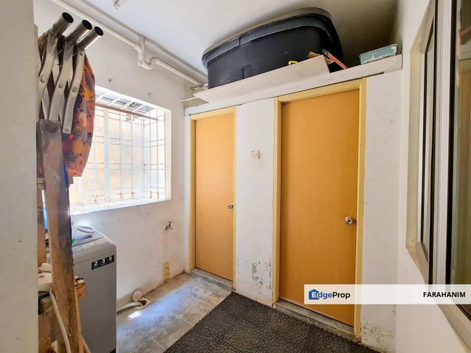 Near LRT Putra Height !! Apartment Sri Saujana @ Bandar Saujana Putra, Selangor, Jenjarom