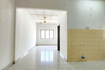 [LOW COST] Pangsapuri Mawar Jaya, Seri Kembangan