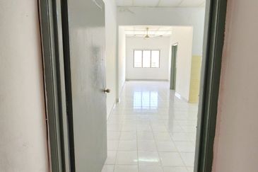 [LOW COST] Pangsapuri Mawar Jaya, Seri Kembangan