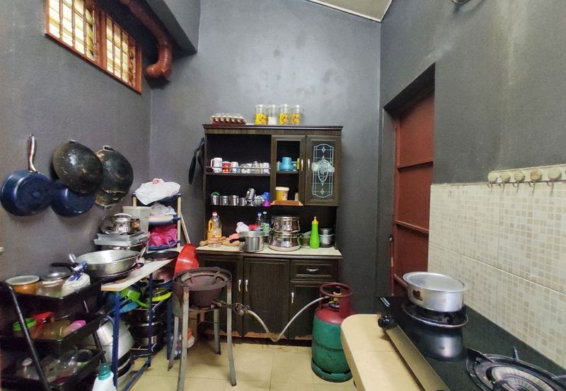 Below Market Value!! Double Storey House @ Bandar Tasik Selatan , KL