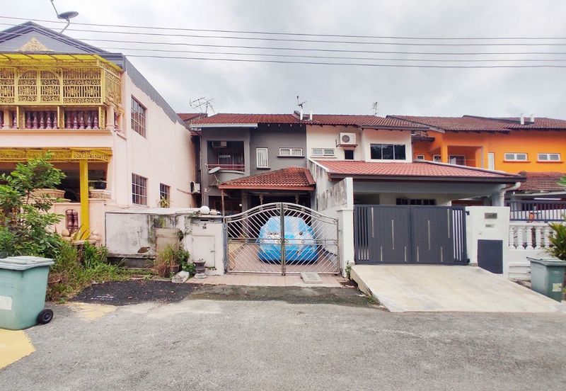 Below Market Value!! Double Storey House @ Bandar Tasik Selatan , KL