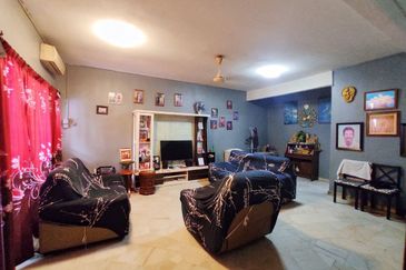 Below Market Value!! Double Storey House @ Bandar Tasik Selatan , KL