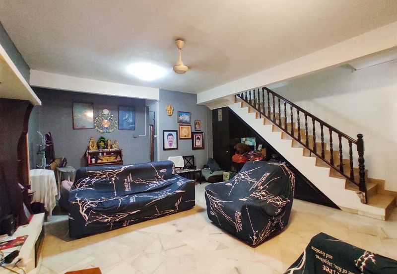 Below Market Value!! Double Storey House @ Bandar Tasik Selatan , KL