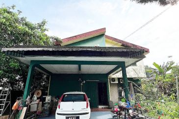 Kampung Tunku