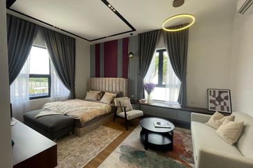 Tilia Encorp Cahaya Alam