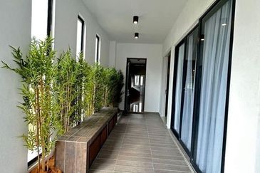 Tilia Encorp Cahaya Alam