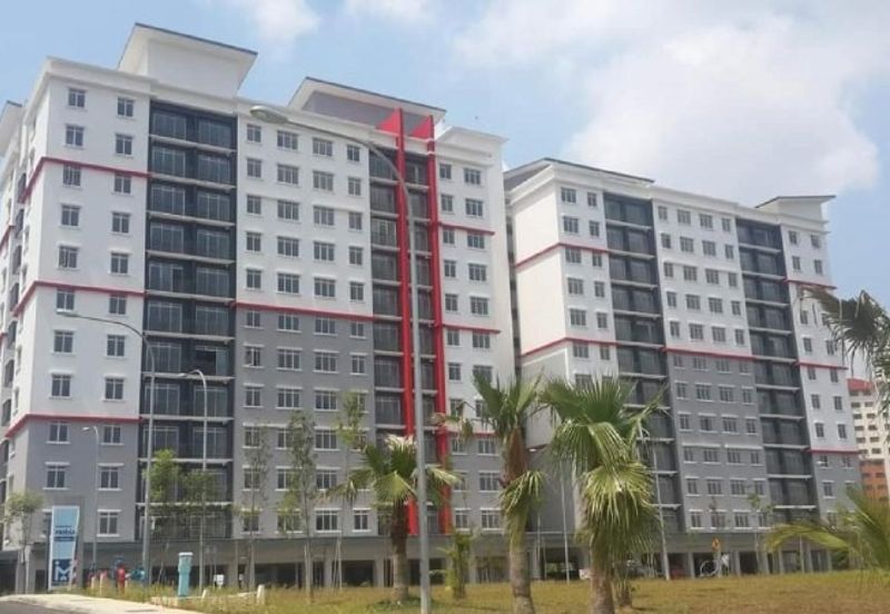 Pr1ma Apartment @ Precint 11