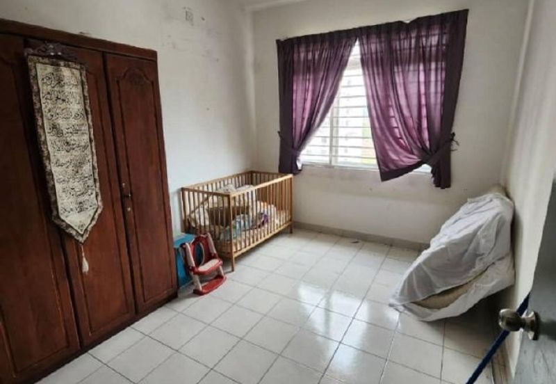 Pr1ma Apartment @ Precint 11