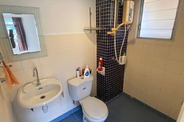 Perdana Exclusive Condominium