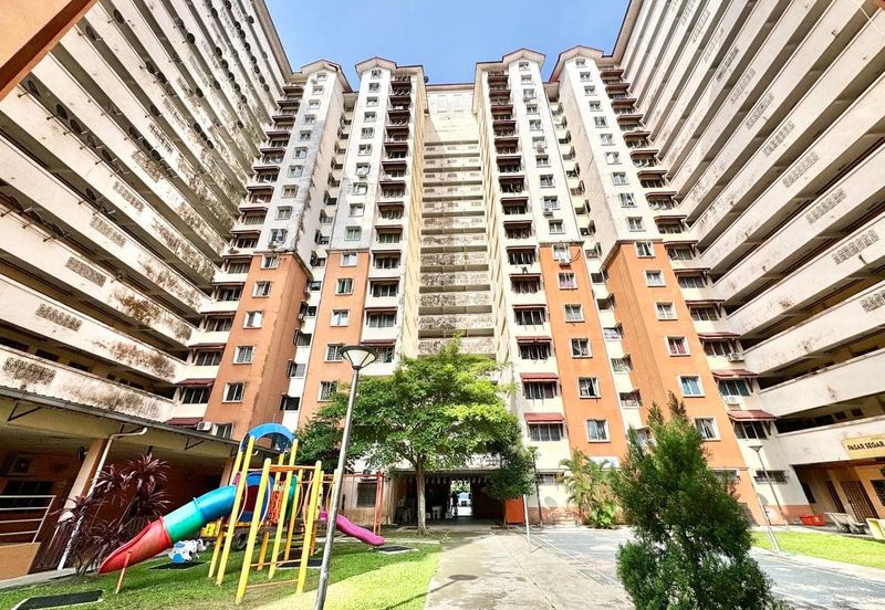 Pangsapuri Putra Damai