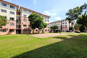 Apartment Teratai, Taman Sutera