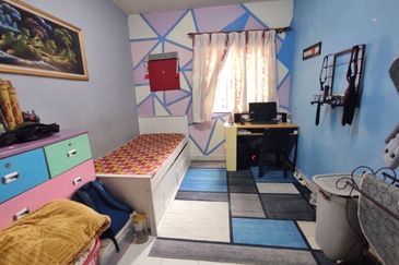 Apartment Teratai, Taman Sutera