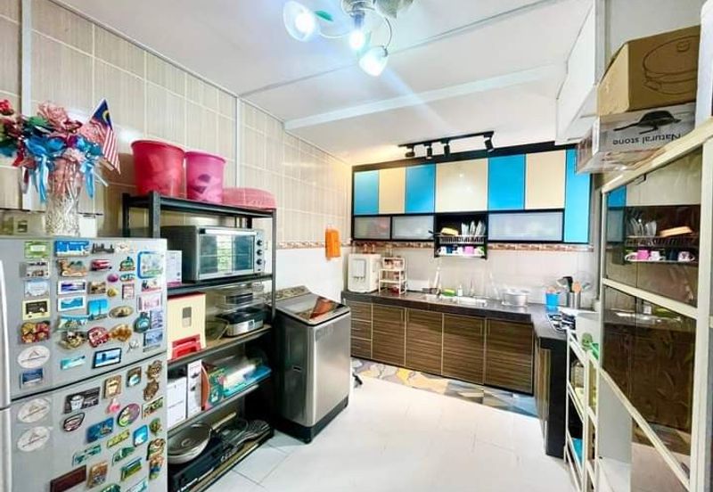 Apartment Teratai, Taman Sutera