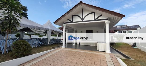 BUNGALOW House Section 9 SHAH ALAM SPACIOUS 6R5B Double Storey, Selangor, Shah Alam