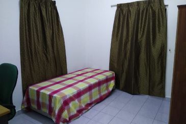 Endah Regal Condominium