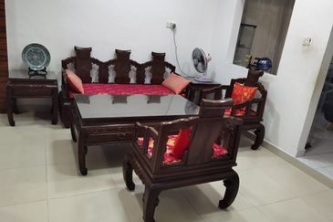 Corner Lot Anggerik Tainia Kota Kemuning 2 Storey Terrace Huge Side Land Renovated Extended For Sale