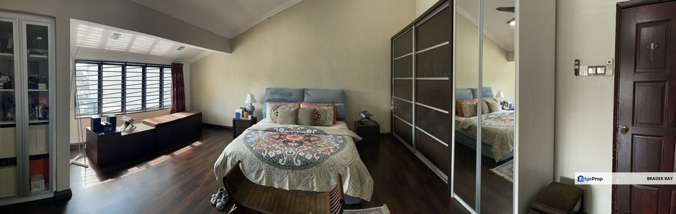 SUPERLINK 2-Storey Terrace House Seksyen 8 Shah Alam FULLY RENO Extended Kitchen FOR SALE, Selangor, Shah Alam