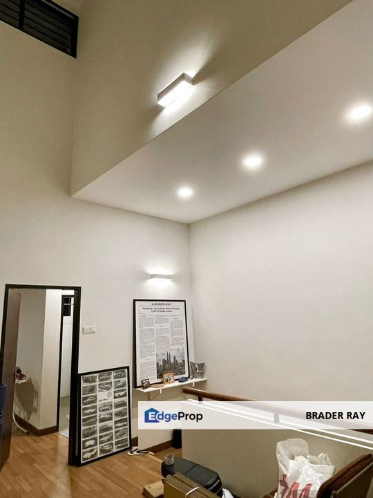 For Sale FREEHOLD Double Storey Terrace Saffron Hills Denai Alam Spacious & Fully Renovated Unit, Selangor, Shah Alam