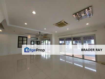 EXCEPTIONAL 3-Storey Semi-D Laman Seri Seksyen 13 Shah Alam Below MV near KGSAAS , Selangor, Shah Alam