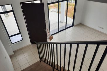 For Sale Corner Double Storey Terrace Myra Alam Puncak Alam Selangor