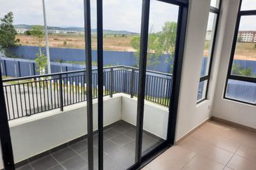 For Sale Corner Double Storey Terrace Myra Alam Puncak Alam Selangor