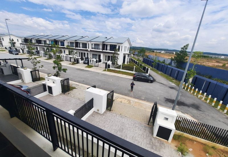 For Sale Corner Double Storey Terrace Myra Alam Puncak Alam Selangor