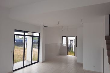 For Sale Corner Double Storey Terrace Myra Alam Puncak Alam Selangor