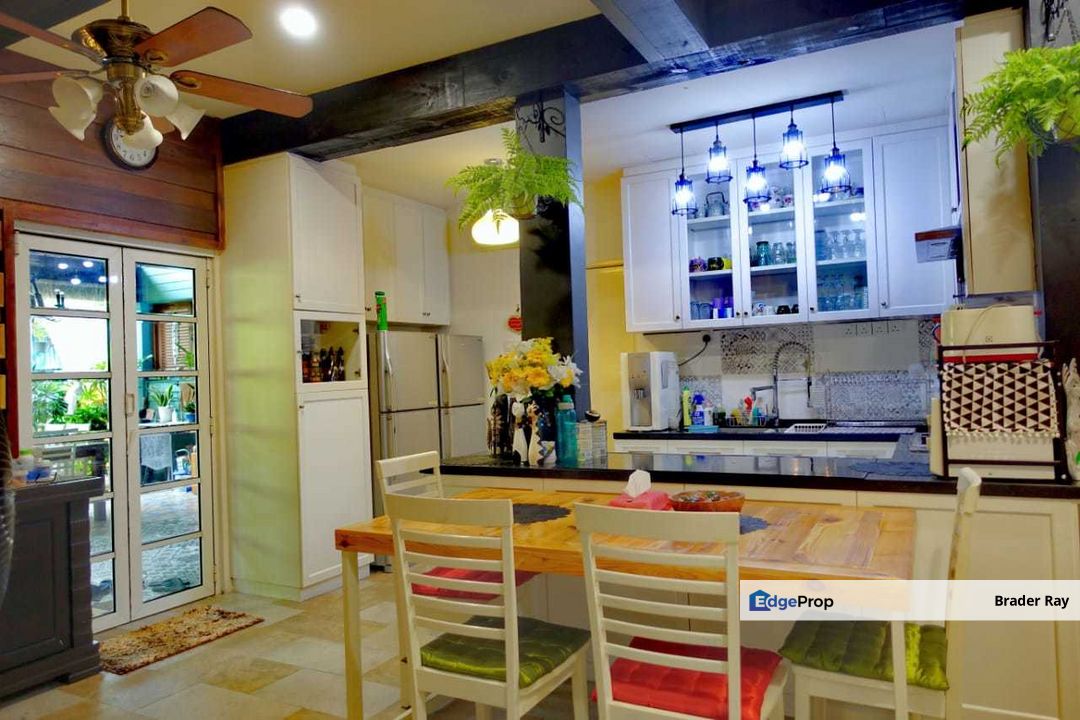 For Sale Double Storey Terrace Corner Taman Dagang Avenue Ampang Jaya ...