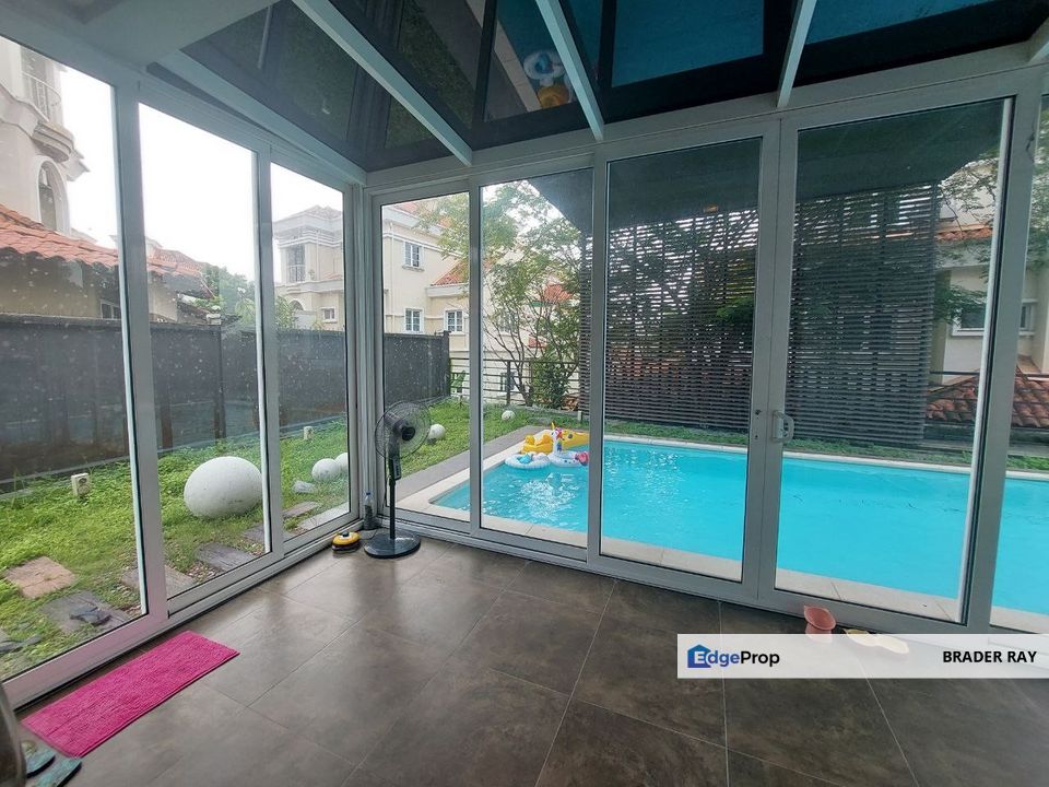 For Sale Renovated with Swimming Pool Semi-D Villa Putramas Seksyen 7 Shah Alam, Selangor, Shah Alam