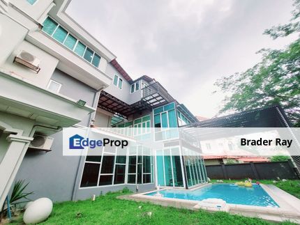 For Sale Renovated with Swimming Pool Semi-D Villa Putramas Seksyen 7 Shah Alam, Selangor, Shah Alam