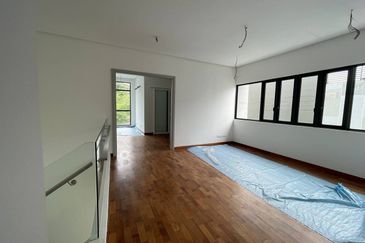 KGSAAS Golf Club, Seksyen 13