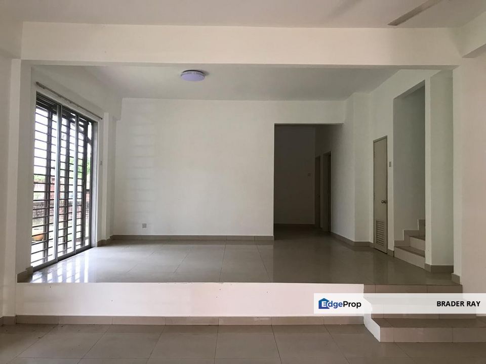 End Lot 2 Storey Terrace Taman Alam Budiman Seksyen U10 Shah Alam For Sale near UiTM, Selangor, Shah Alam