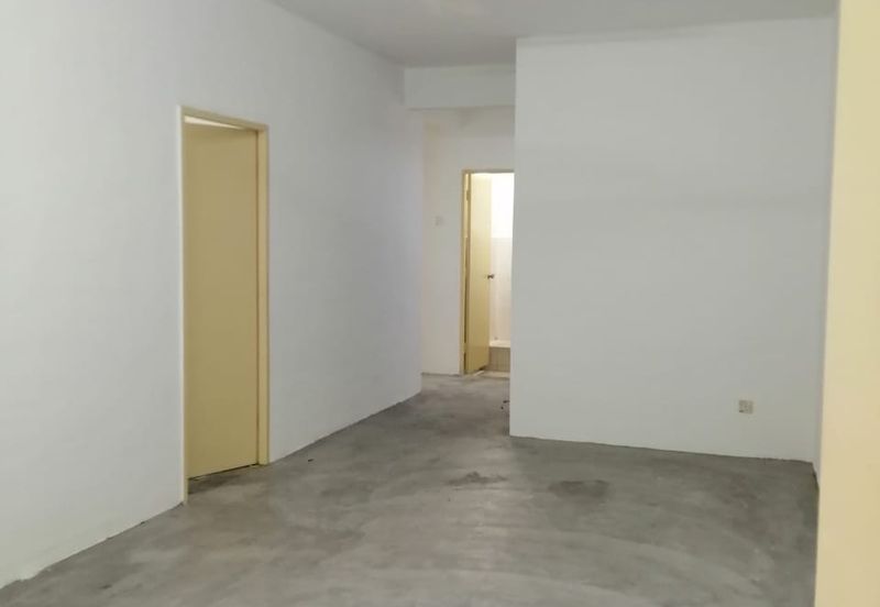 Puchong Utama Court 2