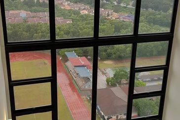 The Square @ One City