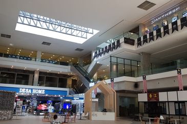 The Square @ One City