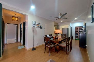 Indah Alam Condominium