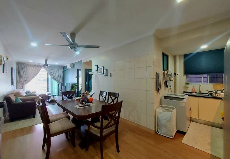 Indah Alam Condominium